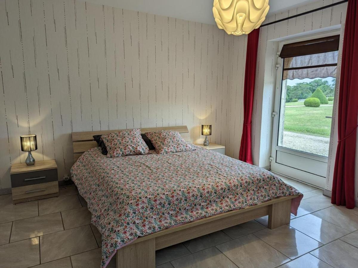 Cherves-de-Cognac Gite Charmant Au Coeur D'Un Chateau Historique Avec Parc, Proche De Cognac, Ideal Famille Et Nature - Fr-1-653-167 מראה חיצוני תמונה